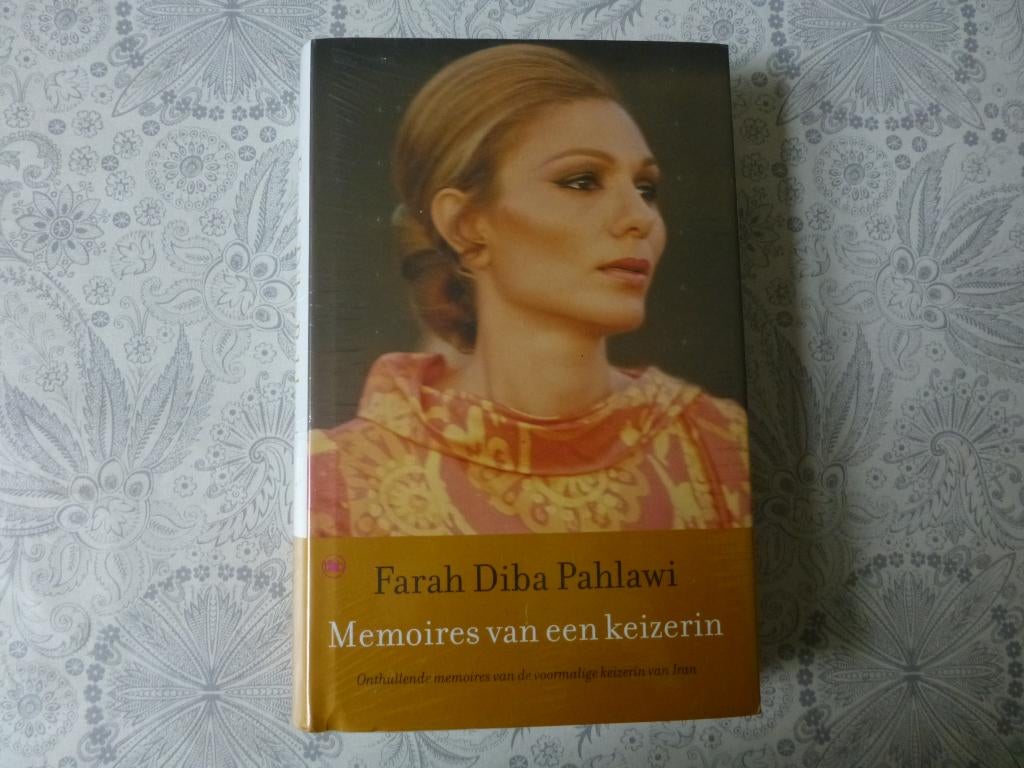 Farah Diba Pahlawi, Memoires van een keizerin. Opstand Iran, Ophalen of Verzenden, Nieuw, Azië