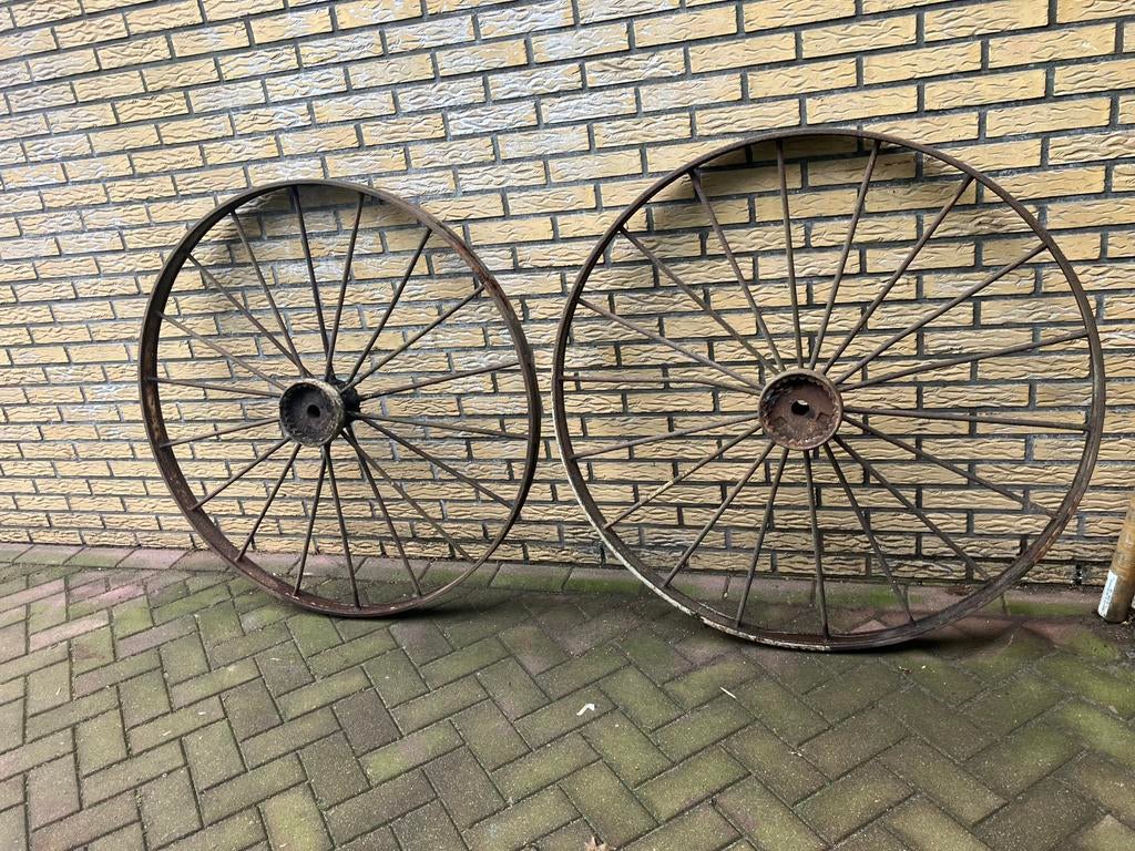 Mooie oude Grote stalen wielen, Tuin en Terras, Ophalen, Gebruikt