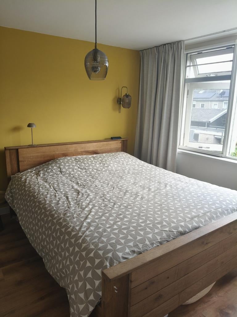 Massief eiken bedframe 180x220 met lattenbodem, Huis en Inrichting, Slaapkamer | Bedden, Gebruikt, Tweepersoons, 180 cm, 220 cm