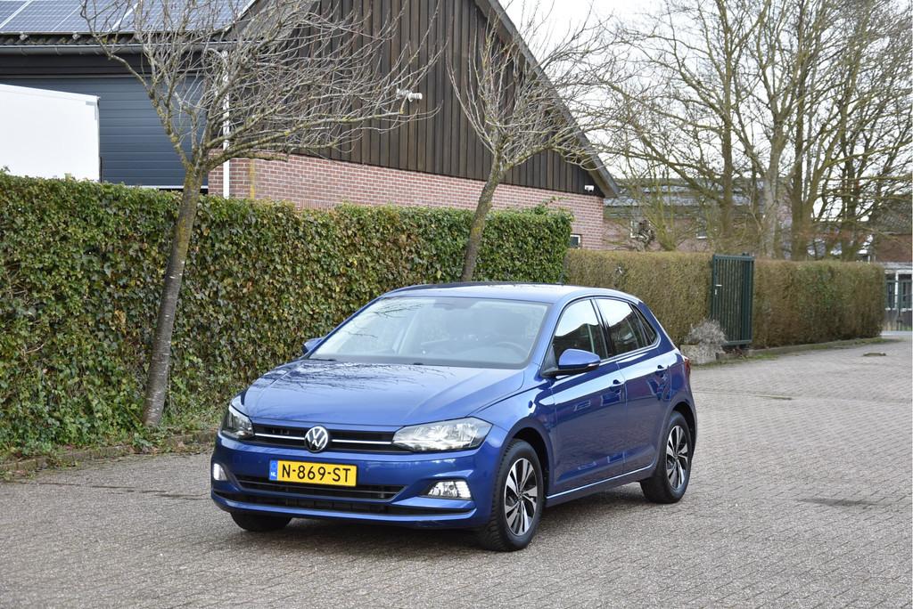 Volkswagen Polo 1.0 TSI IQ drive ECC Navi PDC Carplay NAP 1e, Gebruikt, 580 kg, Met garantie (alle), 49 €/maand