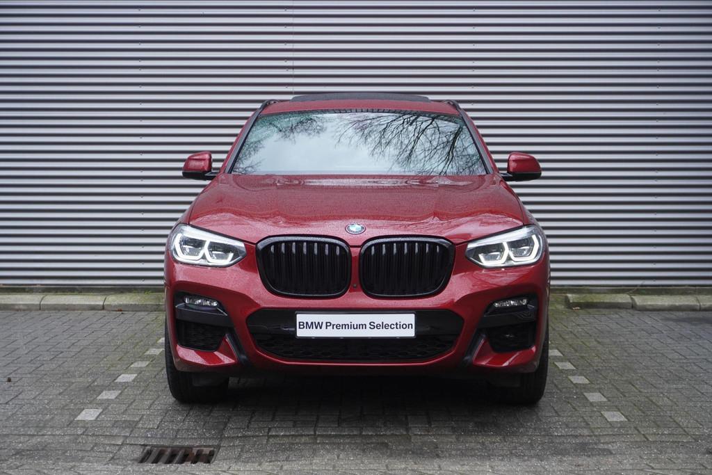 BMW X4 xDrive20i High Executive | Parking Pack | Glazen pano, Automaat, 1998 cc, Gebruikt, 4 cilinders