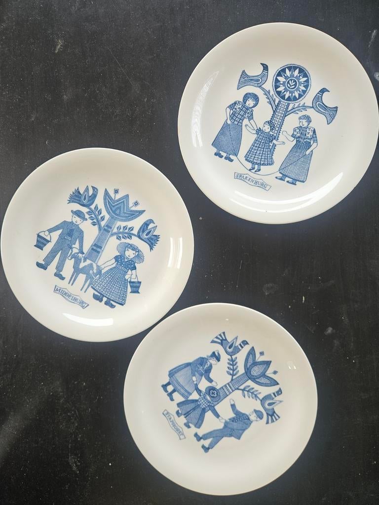 Set van 3 Royal Sphinx Maastricht borden, Ophalen