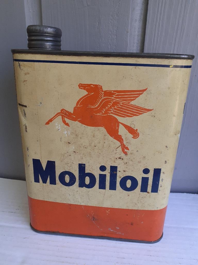 Mobil oil  Blik, Verzamelen, Ophalen of Verzenden, Gebruikt, Overige typen