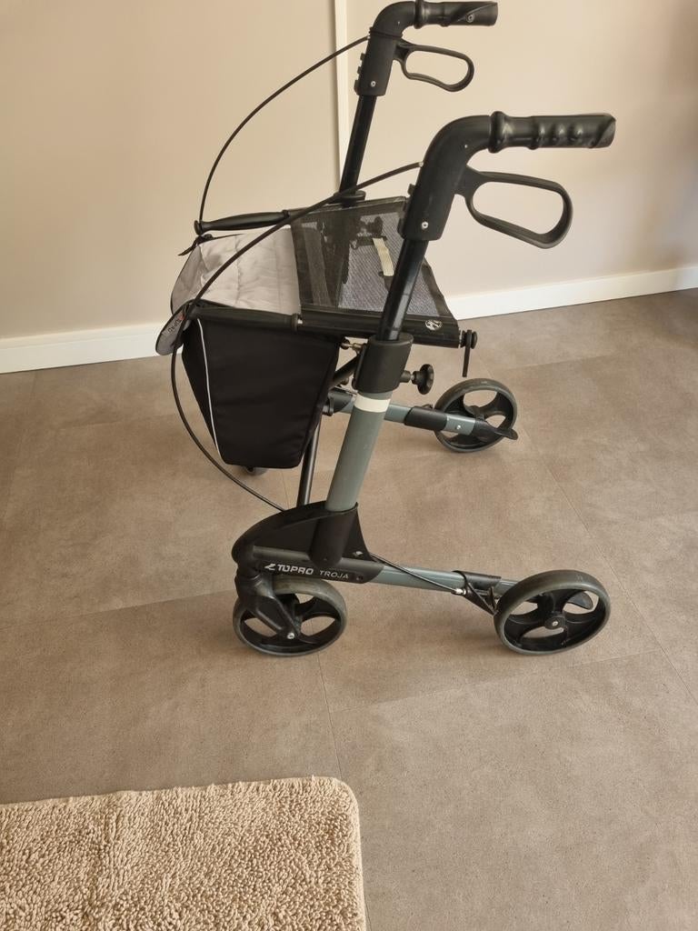 Rollator Topro troya, Diversen, Rollators, Ophalen, Lichtgewicht