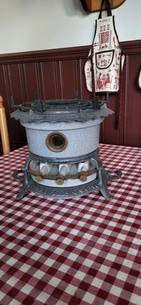 antiek petroleum stel uit grootmoeders tijd, Ophalen