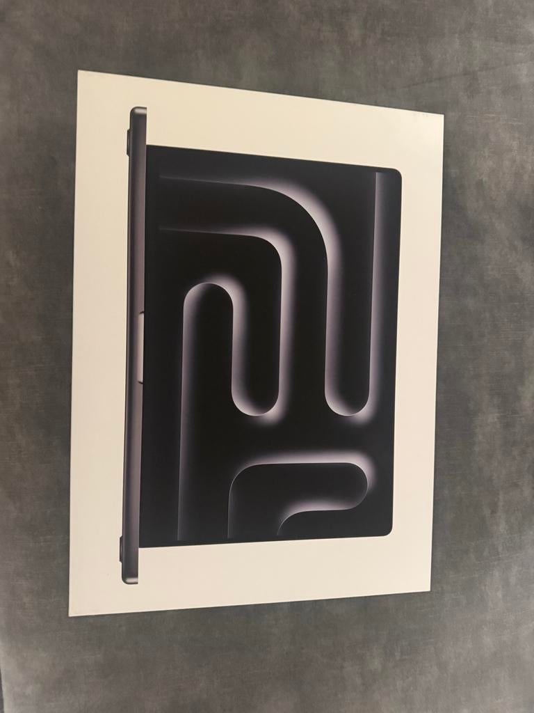 MacBook Pro 16-inch, Computers en Software, Apple Macbooks, MacBook Pro, 1 TB of meer, 64 GB of meer, Qwerty