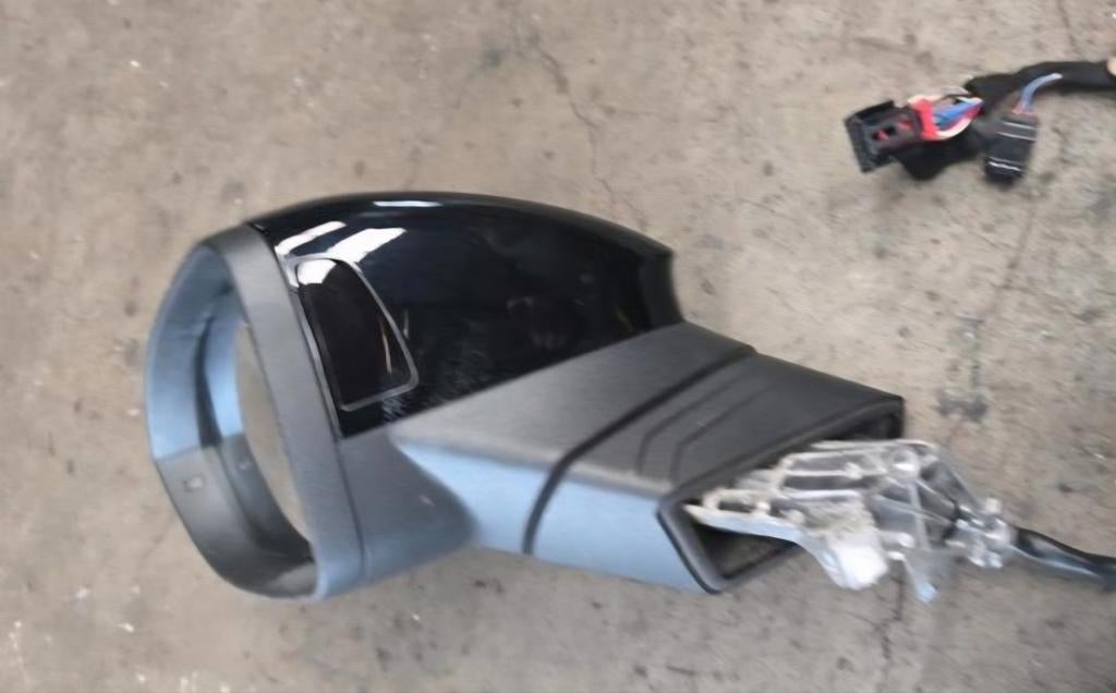 Spiegel linker vw golf 8 2.0 TDI 16V, Auto-onderdelen, Spiegels, Ophalen of Verzenden