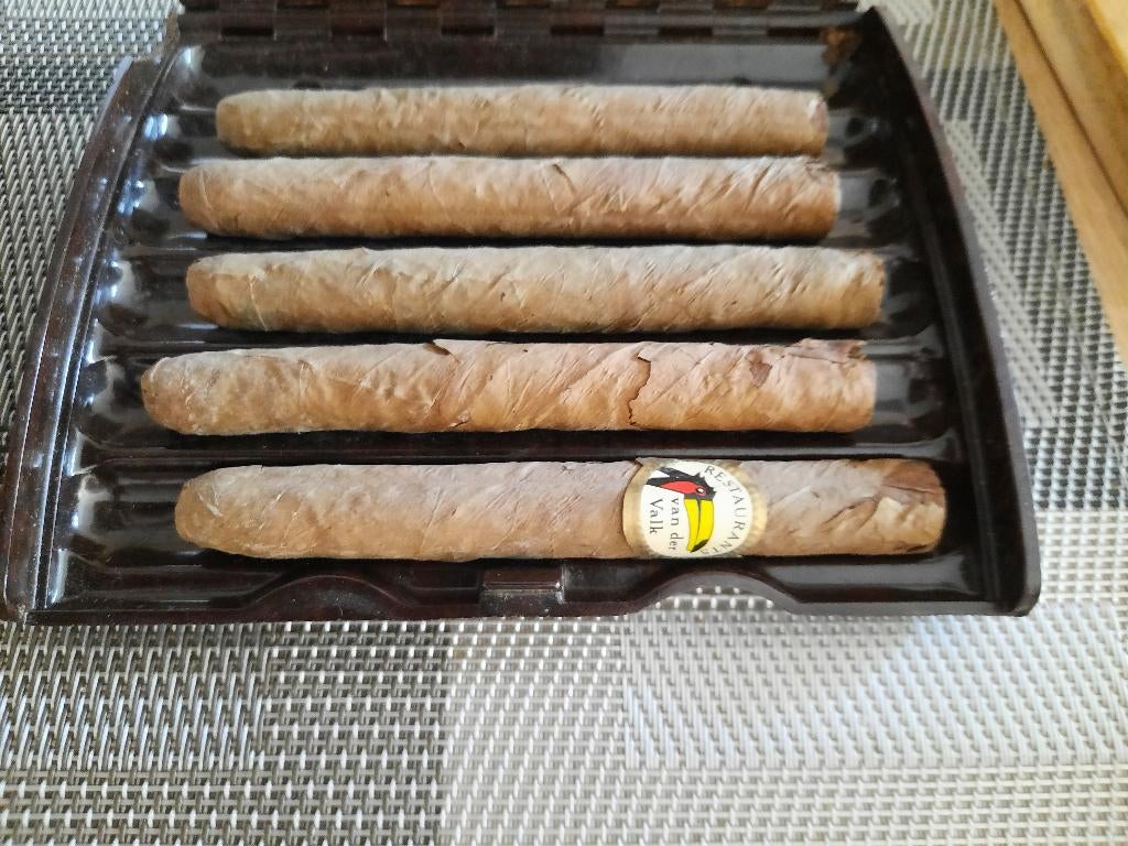 Sigaren bewaar doosje, Ophalen of Verzenden, Nieuw, Tabaksdoos of Verpakking