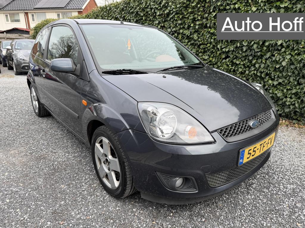 Ford Fiesta 1.3-8V Futura | Airco | Elekt. Ramen | LMV | Stu, 1299 cc, Stof, 4 cilinders, Origineel Nederlands