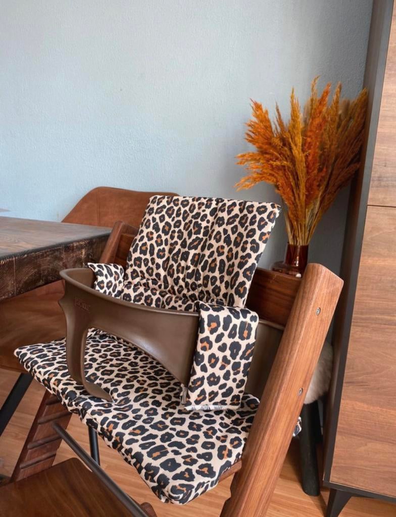 Luipaard kussenset voor kinderstoel tripp trapp- afneembaar, Ophalen of Verzenden, Nieuw, Meegroeistoel, Stoelverkleiner