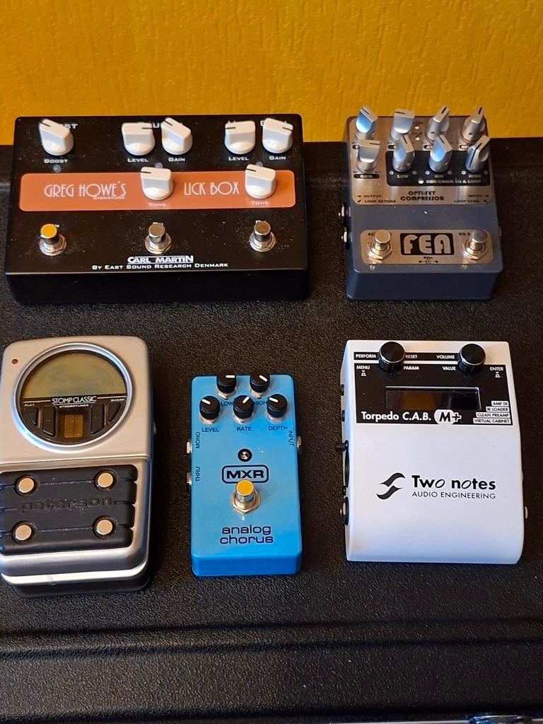 Pedaltrain met voeding en gitaareffecten, Muziek en Instrumenten, Effecten, Ophalen, Distortion, Overdrive of Fuzz