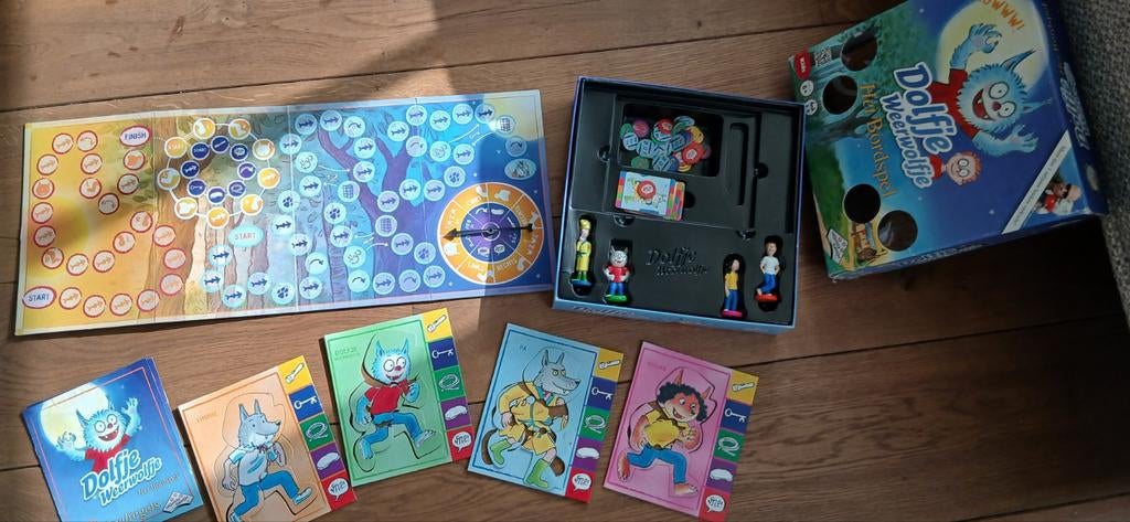 Dolfje Weerwolfje Het Bordspel - Compleet en in Goede Staat, Hobby en Vrije tijd, Gezelschapsspellen | Bordspellen, Drie of vier spelers