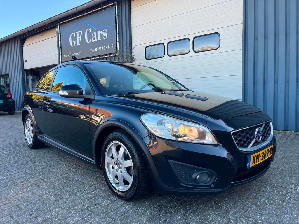 Volvo C30 1.6 D2 S/S Momentum 2012 APK AIRCO NAP, Auto's, Voorwielaandrijving, Gebruikt, 4 cilinders, 4 stoelen