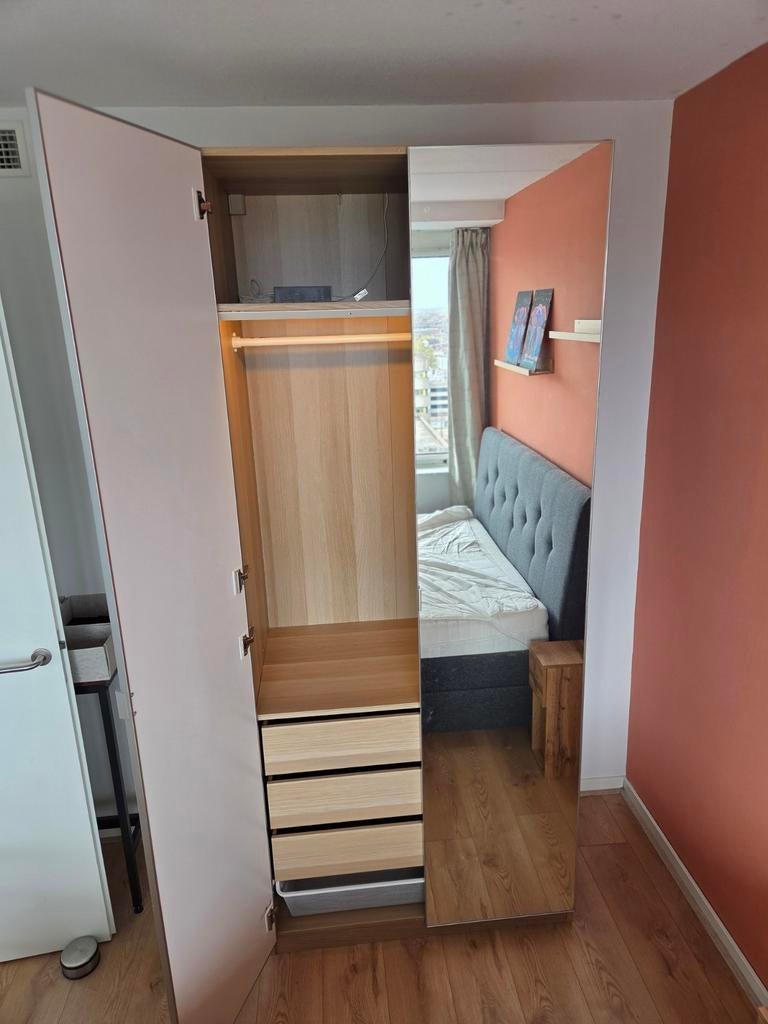 IKEA PAX kledingkast compleet met verlichting / complete war, Gebruikt, 100 tot 150 cm, 200 cm of meer, Modern