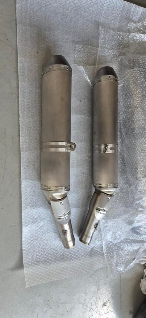 Mooie originele dempers Aprilia RSV1000R / Tuono 2004-2009, Gebruikt, Aprilia, Mivv, Ophalen of Verzenden