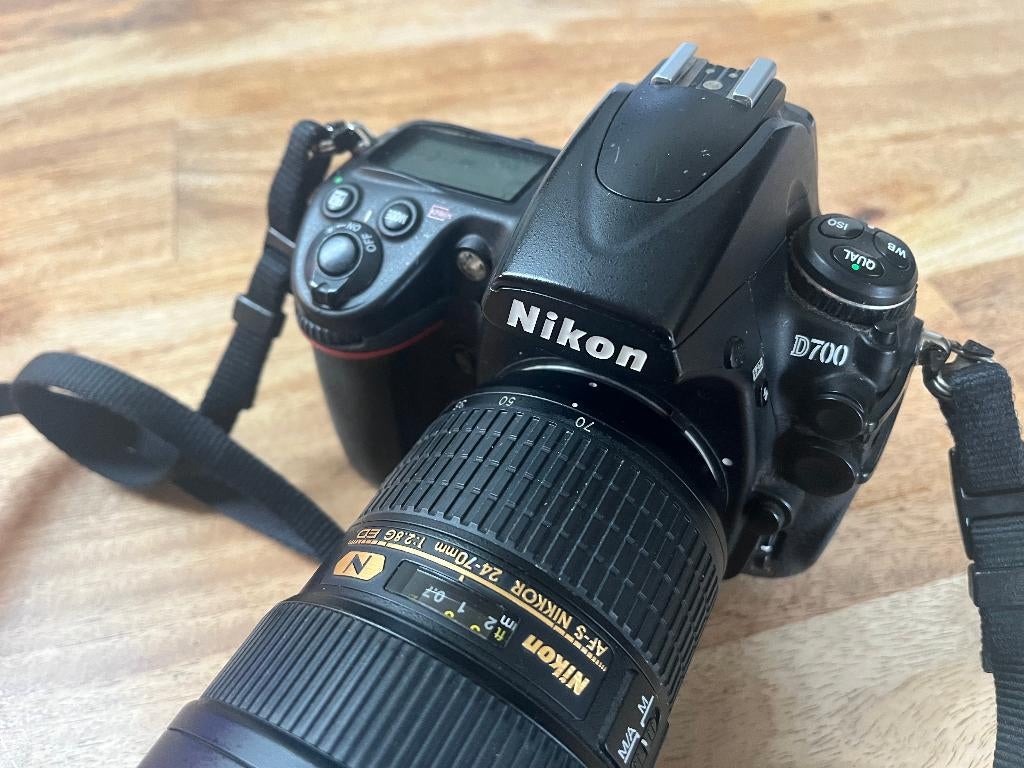 Nikon D700 + 24-70 2.8 ED, Audio, Tv en Foto, Fotocamera's Digitaal, Gebruikt, Ophalen of Verzenden, Nikon, Geen optische zoom