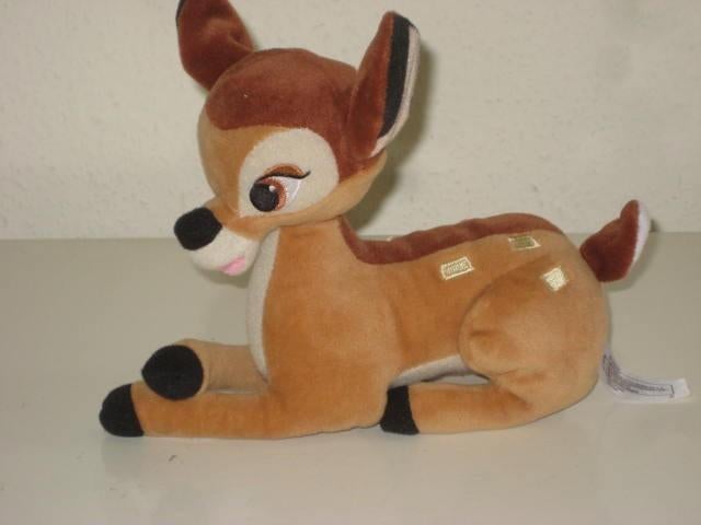 Disney Bambi reetje hert hertje merk Nicotoy maat ca 17 cm, Ophalen of Verzenden, Overige figuren, Zo goed als nieuw, Beeldje of Figuurtje
