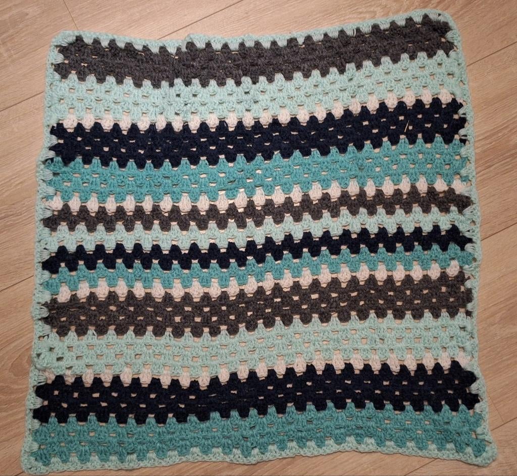 Babydeken handgemaakt, Ophalen of Verzenden, Zo goed als nieuw, Minder dan 70 cm, Deken