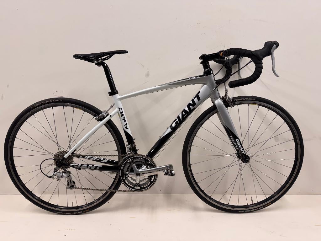 Giant Defy racefiets 47 centimeter zwart/wit 24 versnellinge, Ophalen, 28 inch, Gebruikt, Aluminium