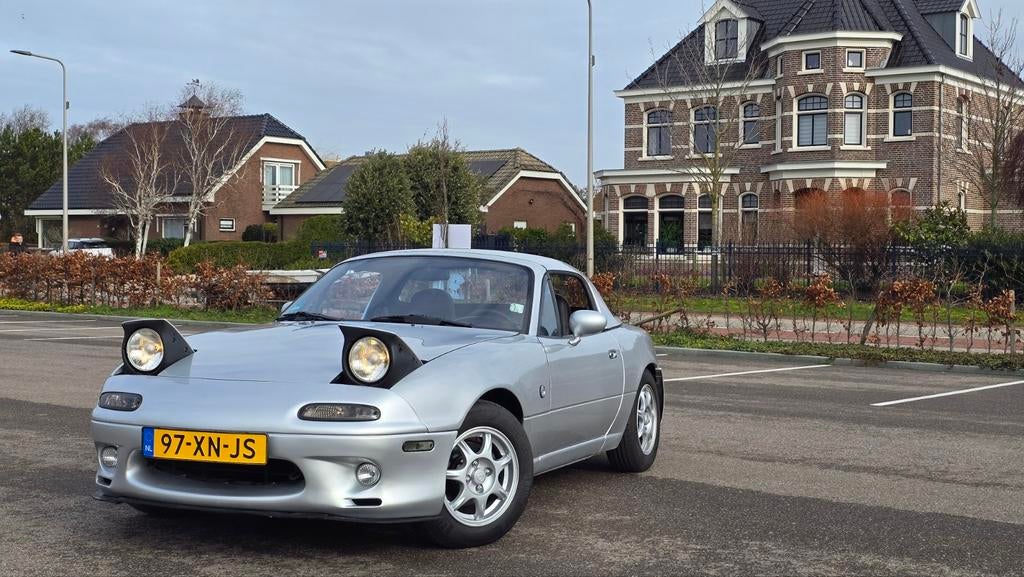 Mazda Mx5 NA 1.8 Roestvrij, Gerestaureerd+ hardtop!, Achterwielaandrijving, Zwart, 4 cilinders, Cabriolet