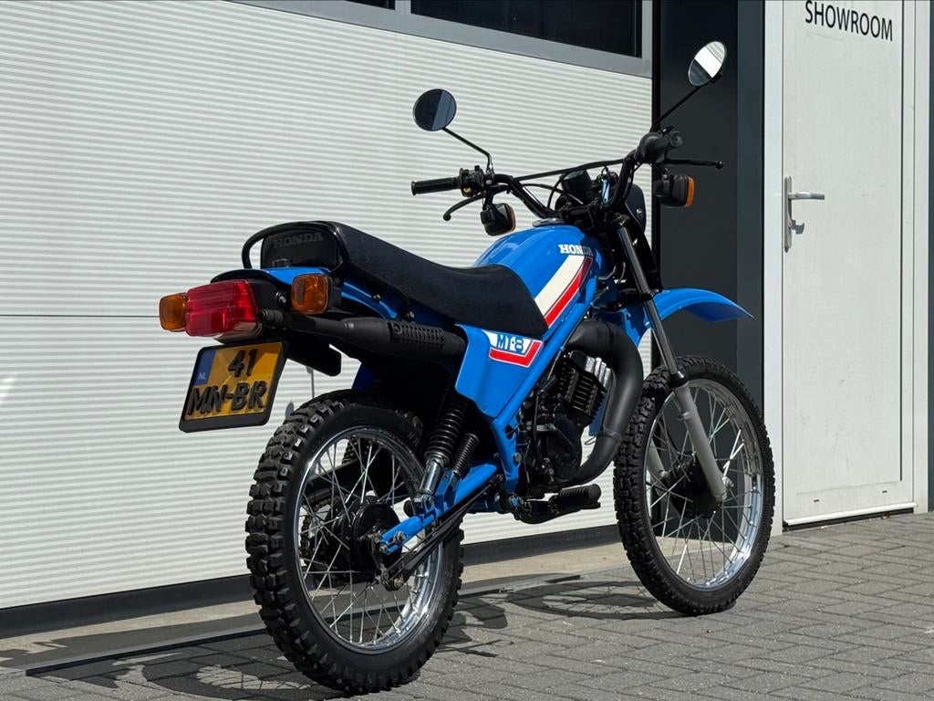 Schitterende volledig originele Honda MT8 HD02 - foto 3