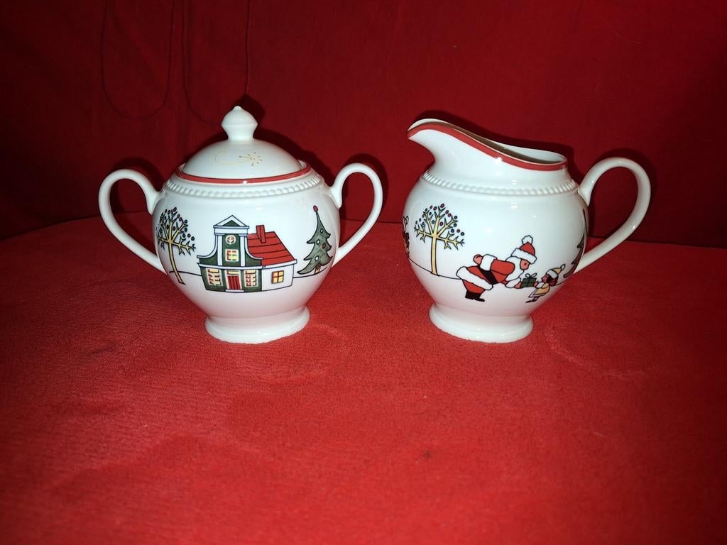 Nieuwe Suikerpot Melk Kan Kerst Wedgwood Windsor Christmas, Huis en Inrichting, Ophalen of Verzenden, Nieuw, Wedgwood