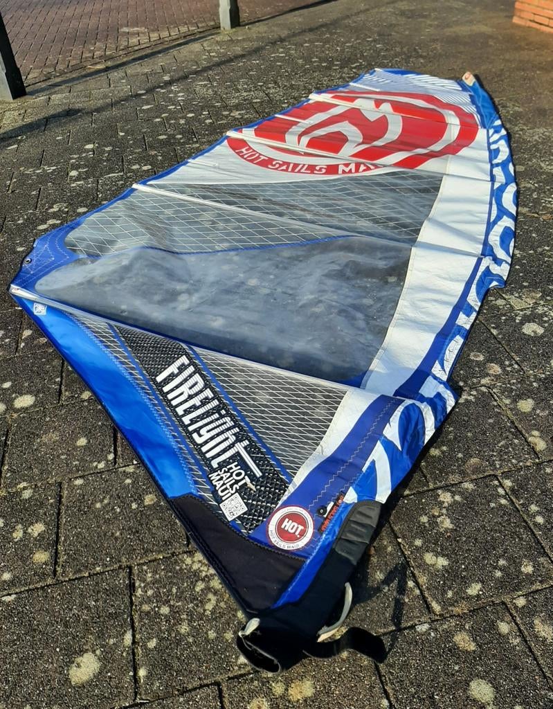 Hot sails maui Firelight 6.0, Watersport en Boten, Windsurfen, Zeil, 5 tot 7 m², Ophalen