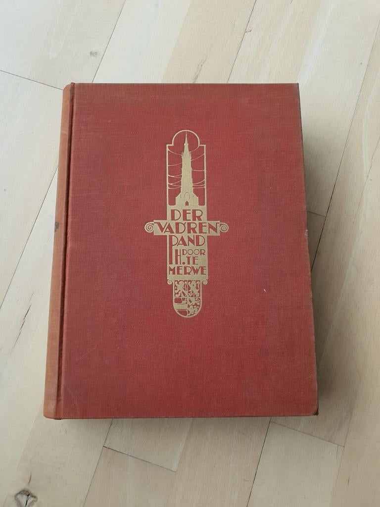 Der Vad'ren pand, geschiedenis van Nederland., Ophalen of Verzenden, Gelezen