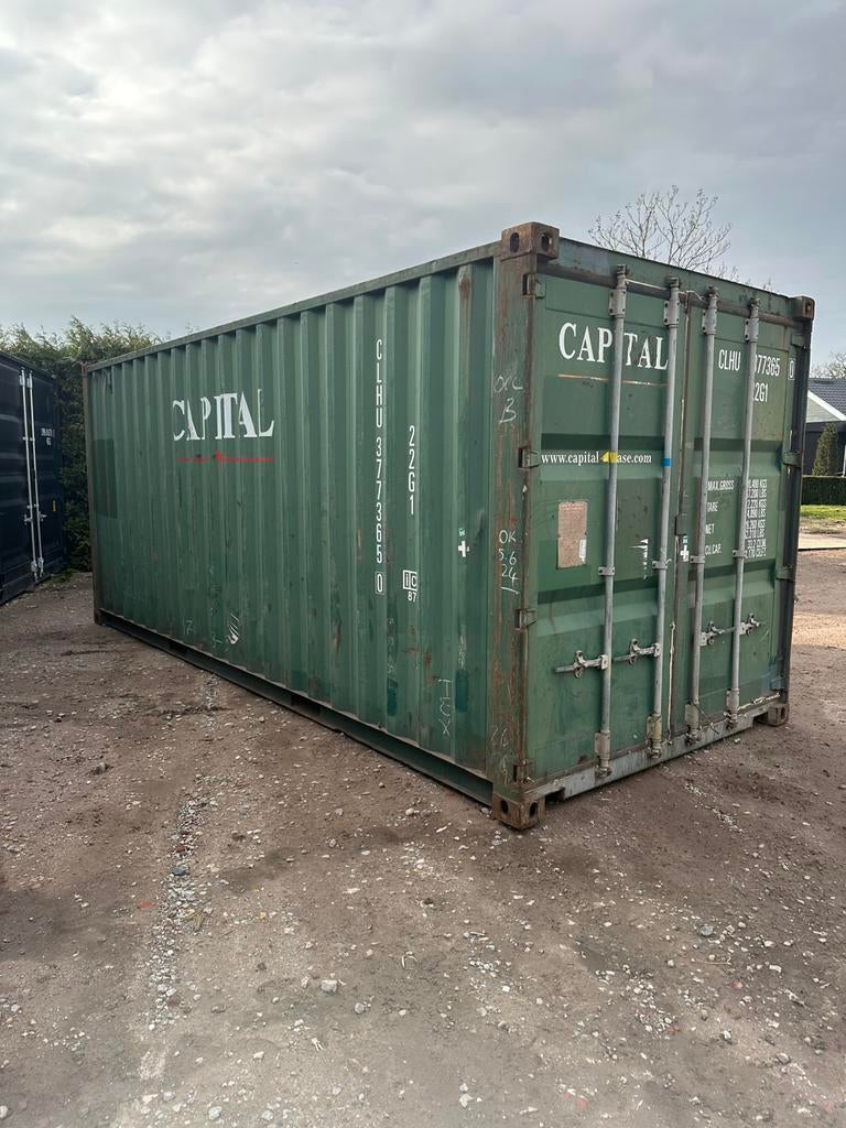 Diverse groene 20 ft zeecontainers 6 meter., Ophalen