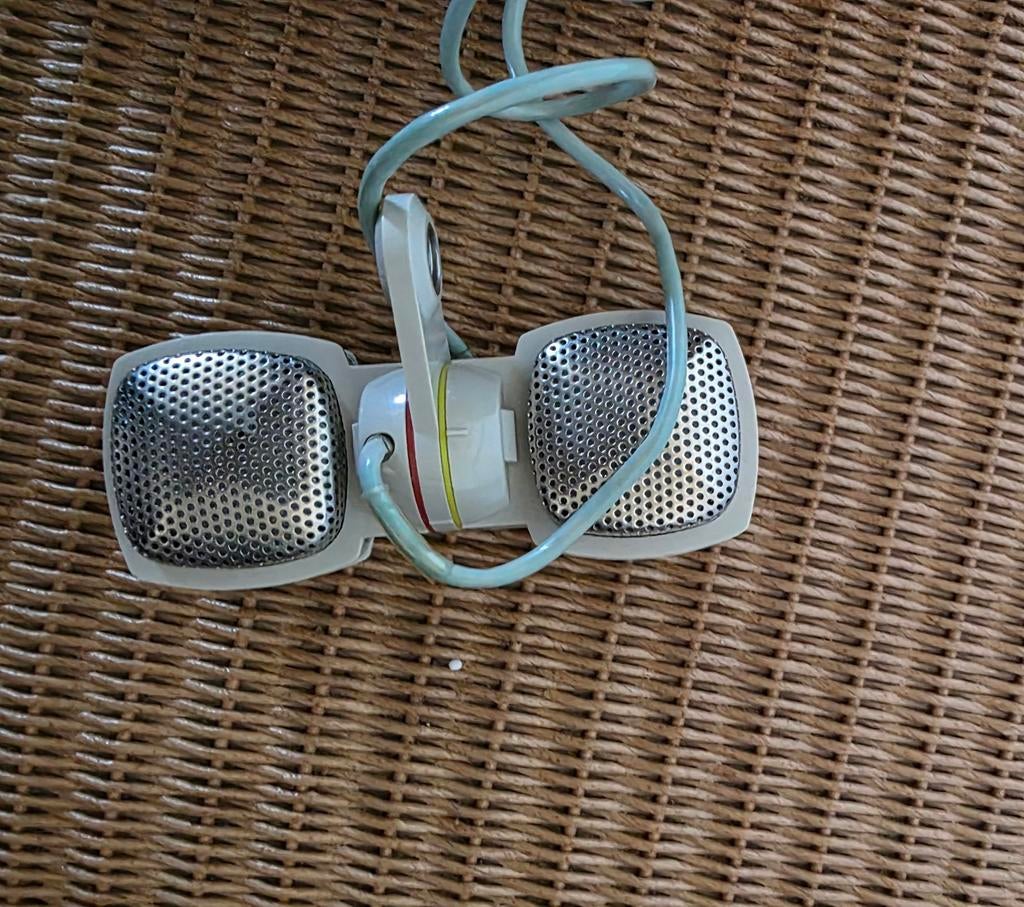 Stereo microfoon grundig, Gebruikt, Minder dan 60 watt, Front, Rear of Stereo speakers, Ophalen