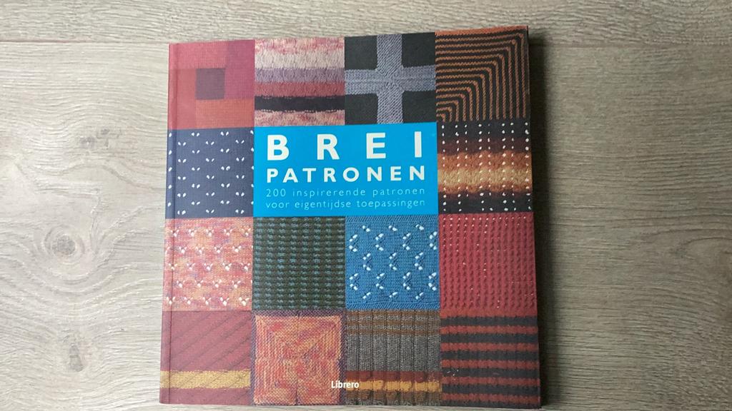 J. Eaton - Breipatronen, Boeken, Breien en Haken, J. Eaton, Ophalen of Verzenden, Zo goed als nieuw
