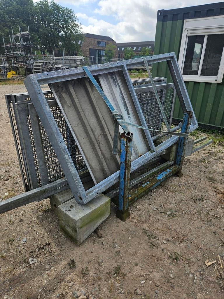 Gasopslaghok gegalvaniseerd en gedemonteerd, Ophalen, Gebruikt, ., .