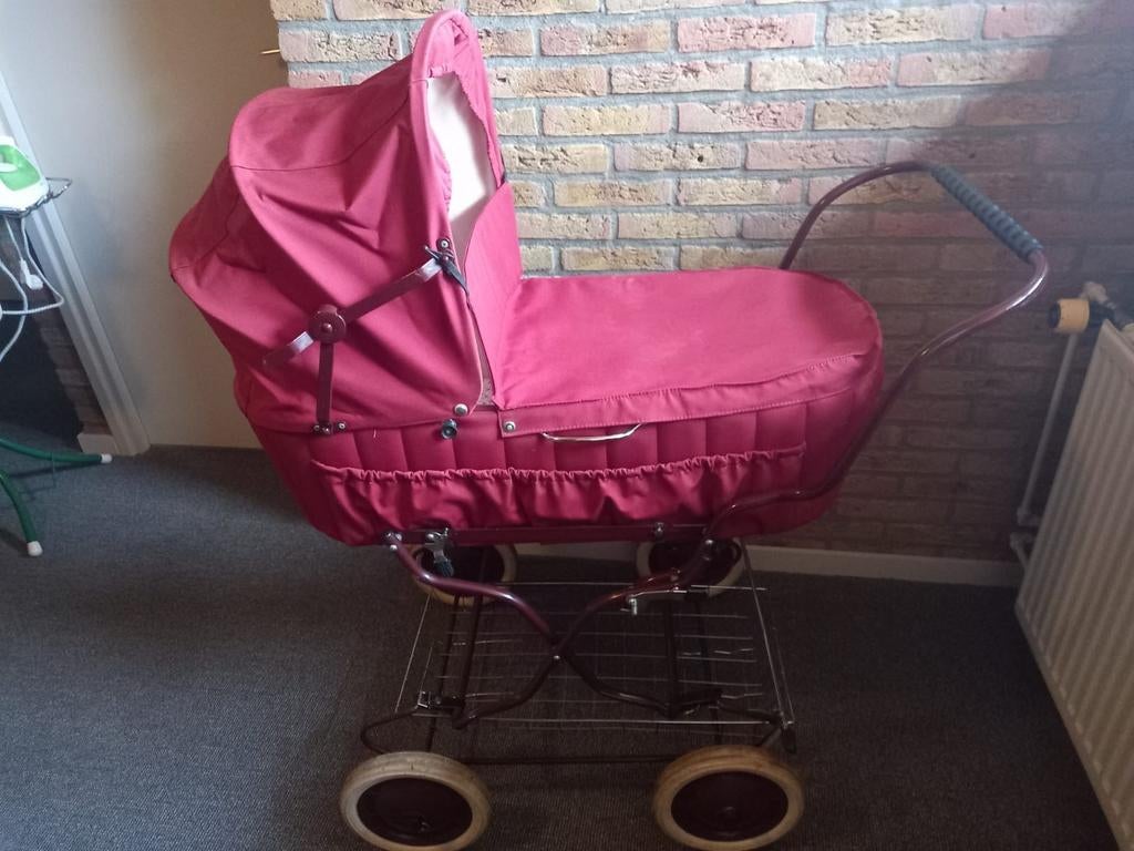 Vintage rode kinderwagen met toebehoren, Ophalen, Gebruikt, Kinderwagen, Overige merken