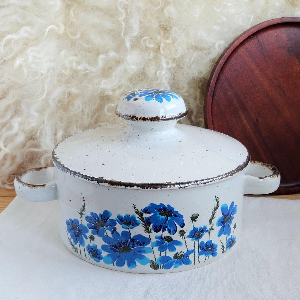 Stonehenge Midwinter Spring dekschaal, Ophalen of Verzenden, Nvt, Overige stijlen, Aardewerk