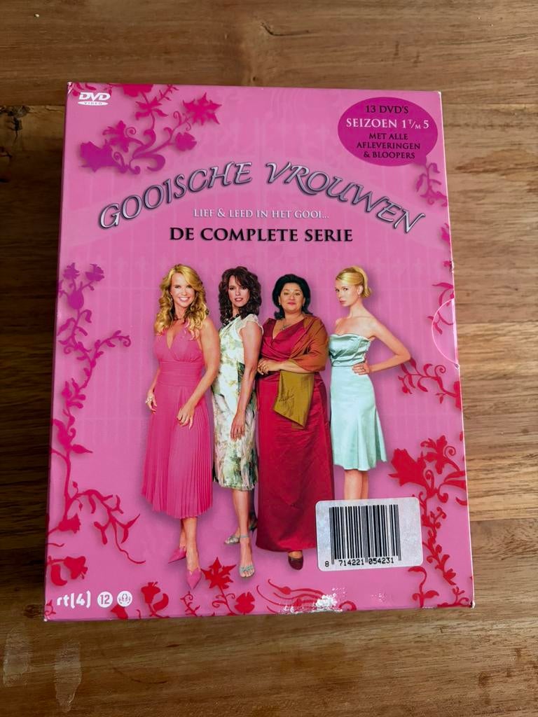 Gooische vrouwen de complete serie, Ophalen of Verzenden, Zo goed als nieuw, Komedie, Tv fictie