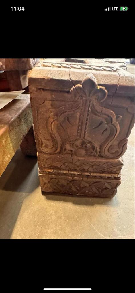 Antieke houten deuromlijsting met ornamenten, Ophalen