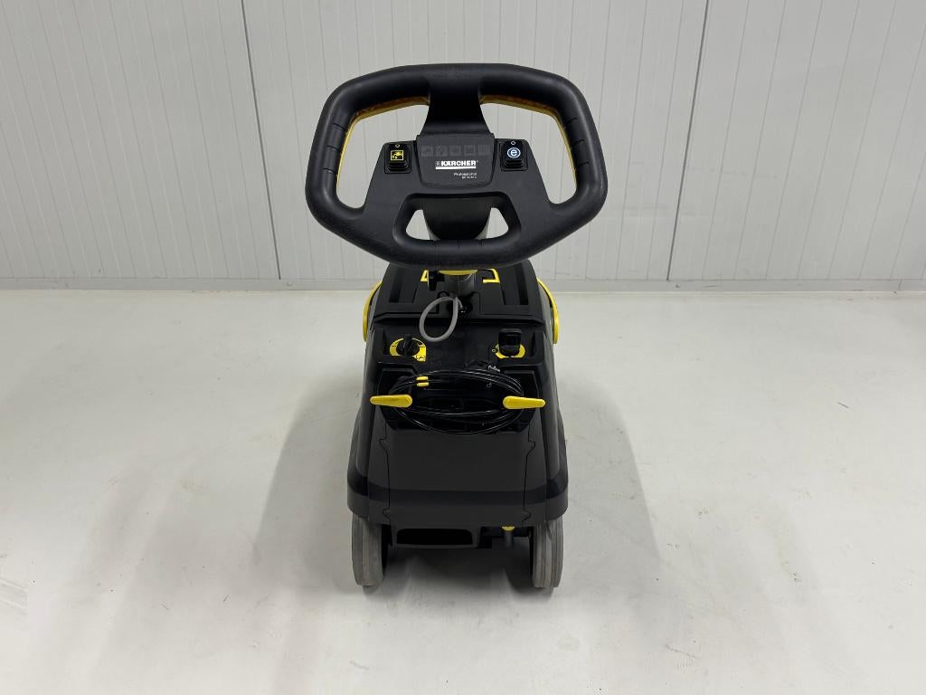 KARCHER SCHROB-/ZUIGMACHINE BR 35/12 C Bp Pack 2013, Ophalen, Gebruikt, Schrobmachine