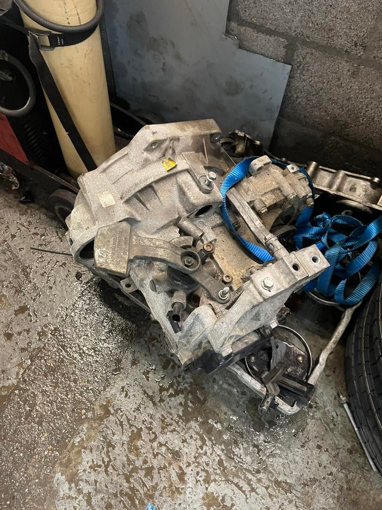 Versnellingsbak 5-bak golf 7 2018 121dkm, Auto-onderdelen, Transmissie en Toebehoren, Ophalen, Volkswagen