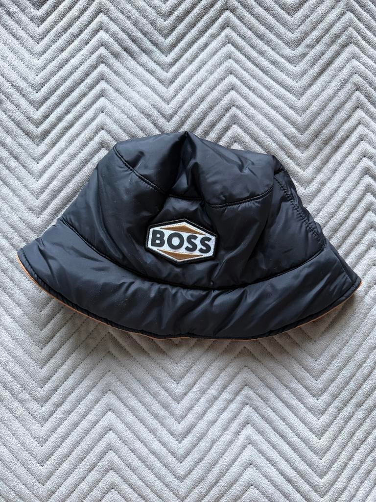 Vissershoedjd hugo boss maat 56, Kleding | Heren, Hoeden en Petten, Ophalen of Verzenden, Zo goed als nieuw