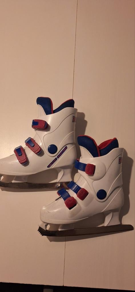 Nijdam Meisjes Schaatsen Maat 28 - ZGAN en scherp!, Ophalen of Verzenden, Zo goed als nieuw, Kunstschaatsen, Nijdam