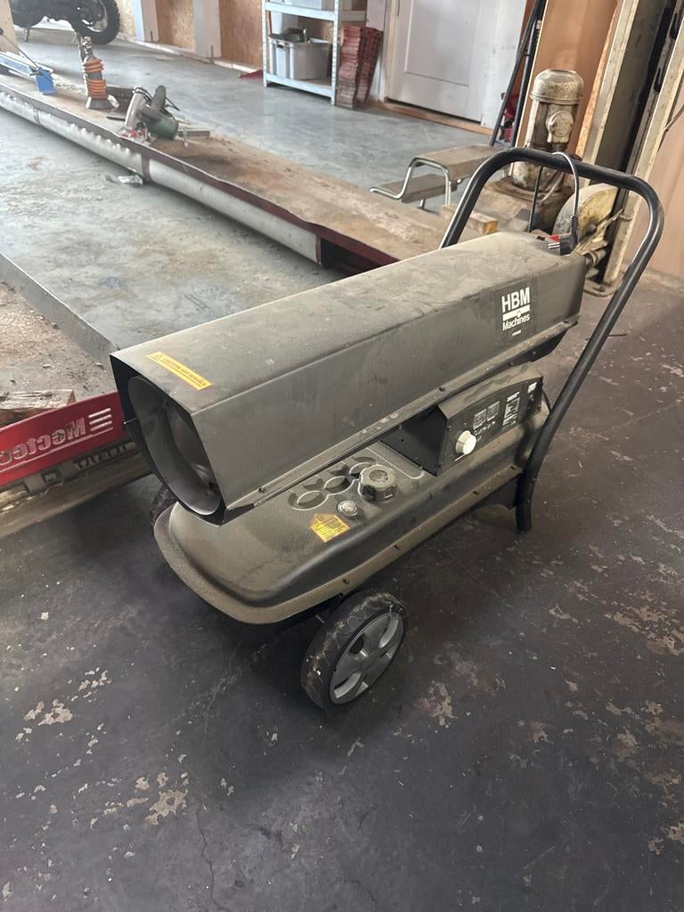 HBM Portable Diesel Heater 30KW - Ideaal voor schuur/loods, Ophalen, Oliekachel, Overige brandstoffen, Zo goed als nieuw