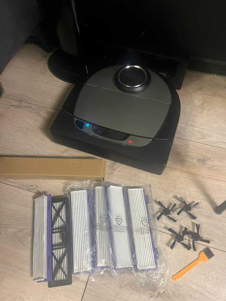 Neato D7, Ophalen, Gebruikt, Reservoir, Robotstofzuiger