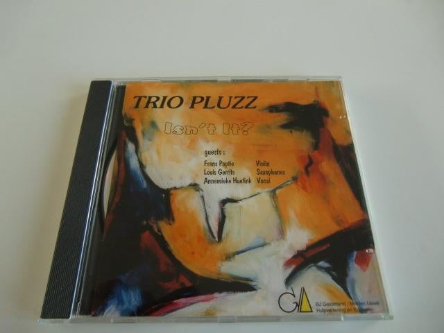 Trio Pluzz - Isn't it, Cd's en Dvd's, Cd's | Jazz en Blues, Zo goed als nieuw, Jazz, 1980 tot heden, Ophalen of Verzenden
