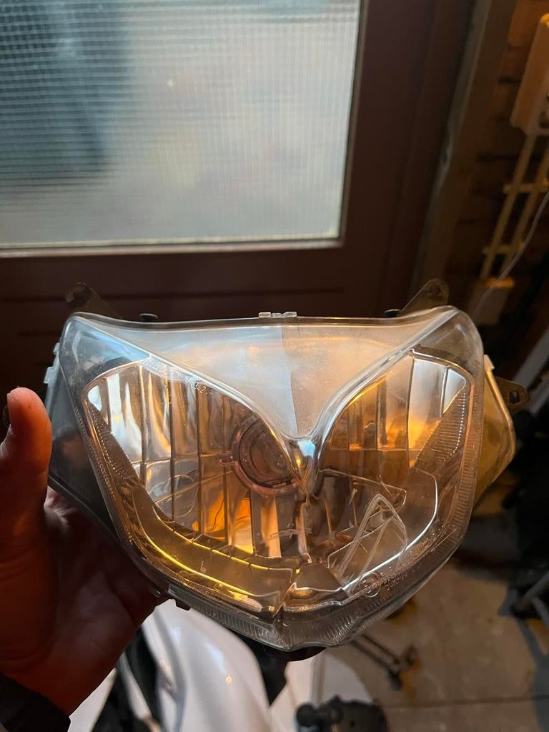 Yamaha Aerox Koplamp - Nieuw Model, Fietsen en Brommers, Brommeronderdelen | Scooters, Ophalen of Verzenden, Gebruikt, Koplamp