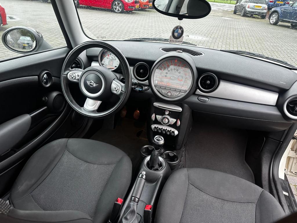 Mini Mini 1.4 One Pepper|Nwe Ketting + Klepseals|Airco|Nette, Voorwielaandrijving, Stof, Gebruikt, Zwart