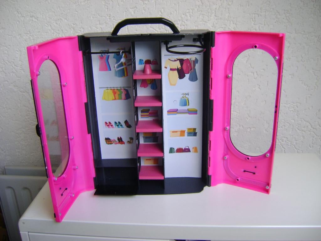 draagbare kledingkast vakken la en kledingstang 26brx34hx50, Ophalen of Verzenden, Zo goed als nieuw, Barbie