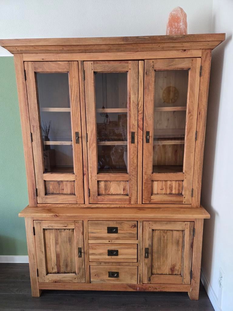 Buffetkast mangohout look 2.10 meter hoog, Huis en Inrichting, Kasten | Buffetkasten, Ophalen, Gebruikt, Met deur(en), 200 cm of meer