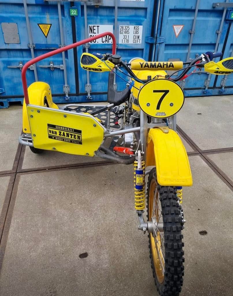 EML YAMAHA 1000cc, 2 cilinders, 1000 cc