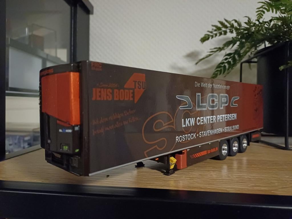 Oplegger tekno.  Jens bode, Hobby en Vrije tijd, Modelauto's | 1:50, Ophalen of Verzenden, Zo goed als nieuw, Bus of Vrachtwagen