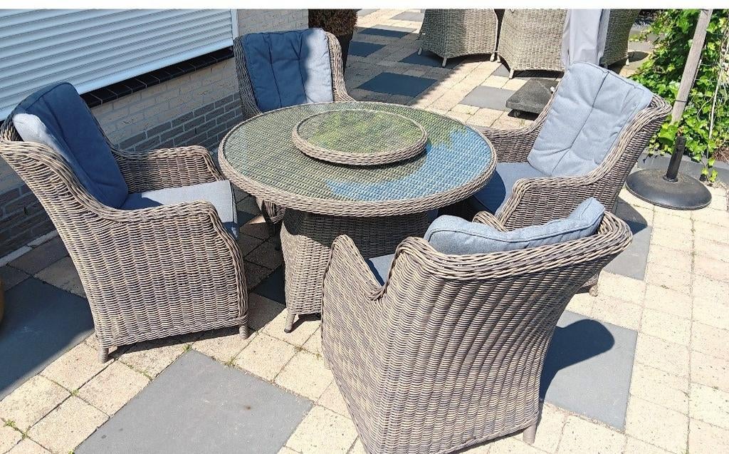 Ronde wicker tuinset met lazy susan, Ophalen, 4 zitplaatsen, Gebruikt, Wicker